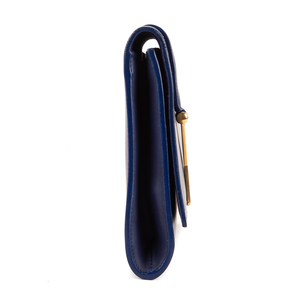 Saint Laurent Classic Y Line Clutch - Picture 5 of 11